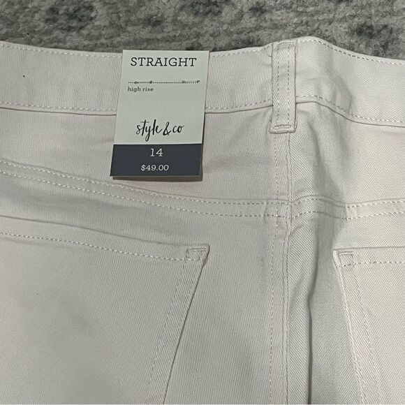NWT Style & Co High Rise Straight Leg Mom Jeans Sunshine Light Size 14 - Picture 5 of 10